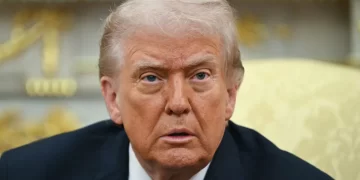 Trump asegura que el Gobierno de Cuba “caerá muy pronto” y lo apunta como su siguiente objetivo