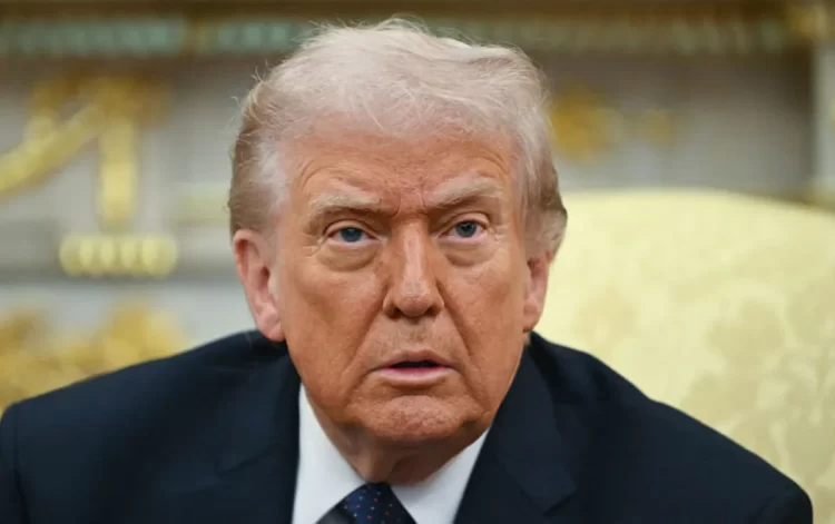 Trump asegura que el Gobierno de Cuba “caerá muy pronto” y lo apunta como su siguiente objetivo