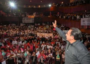 Eduardo Ramírez destaca avances del programa Chiapas Puede y reconoce a las y los alfabetizadores