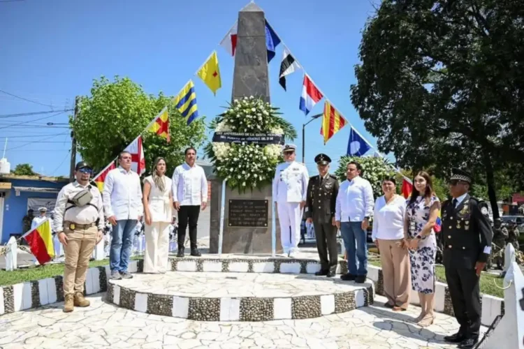Eduardo Ramírez conmemora la Gesta Heroica de Veracruz en Tapachula