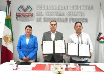 FGE y SESESP firman convenio para fortalecer actuación contra el robo de vehículos