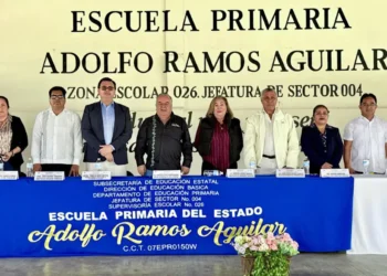 Escoltas escolares fortalecen valores cívicos en certamen regional en SCLC
