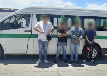 Acuerdan transportistas dar de baja definitiva a choferes tras riña en SCLC