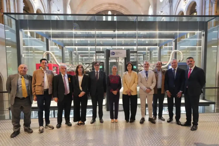 Presidenta visita el Centro Nacional de Supercomputación de Barcelona