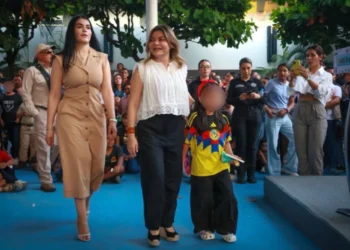Secretario de SSP celebra el Día del Niño