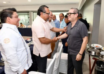 Analizan directivos de la UNACH avances y retos del presente año
