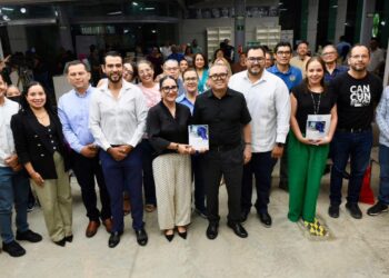 Presentan libro “Inteligencia Artificial y Educación Superior”