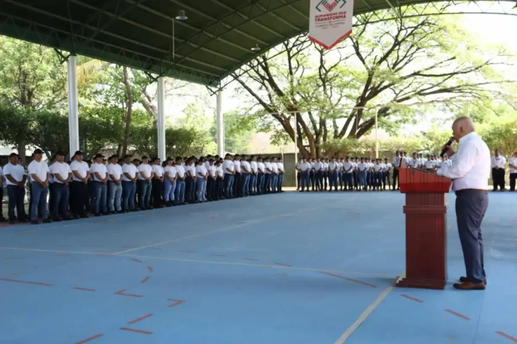 USEPS inicia semana con presentación de cadetes de Formación Inicial para Policía de Investigación