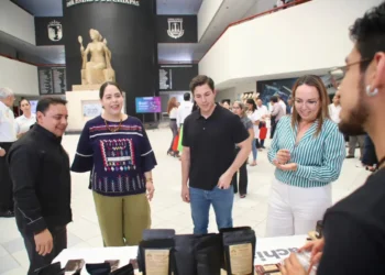 Voluntariado del Poder Judicial fortalece economía local a través de expo-venta
