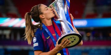 Alexia Putellas se despide del Barcelona tras 14 temporadas y 31 títulos; apunta a México