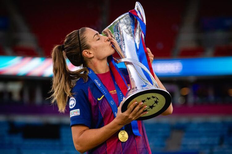 Alexia Putellas se despide del Barcelona tras 14 temporadas y 31 títulos; apunta a México