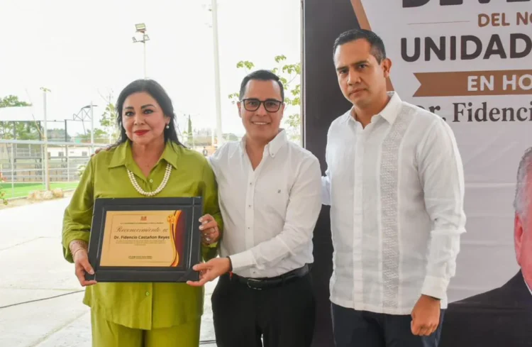 Develan nombramiento de la Unidad Deportiva “Dr. Fidencio Castañón Reyes”