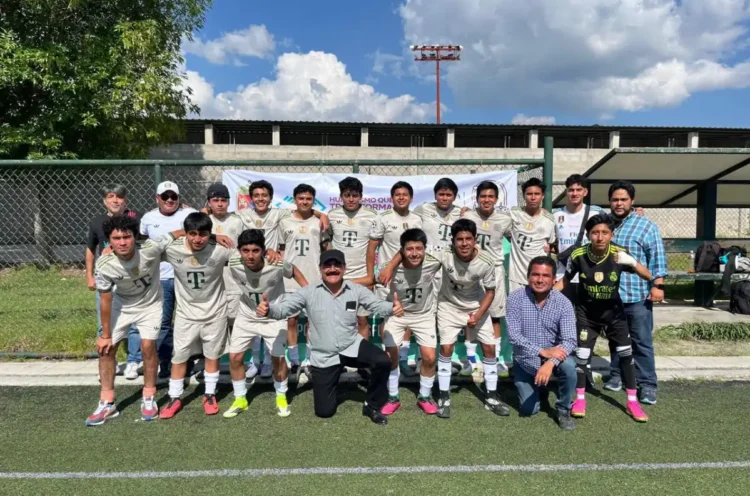 CECyT 20 San Cristóbal conquista campeonato regional de fútbol