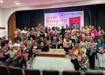 Coneculta presenta en Comitán el libro “Rosario Castellanos. Nací de mi sueño. Iconografía”