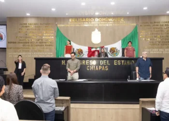 Aprueba Congreso exhorto para que las propinas no sean incluidas en la cuenta de consumo