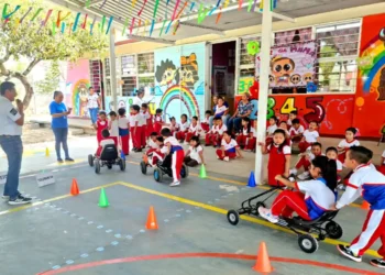 FGE promueve la sana convivencia y los valores en estudiantes de Tuxtla