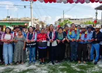 Gobierno de SCLC inaugura calles en Emiliano Zapata 