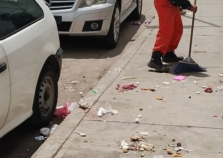 Limpia Municipal atiende de manera inmediata reporte ciudadano en el barrio de San Ramón