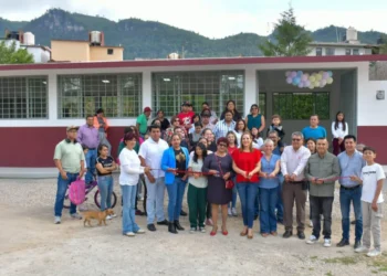 Inaugura Fabiola Ricci salón de usos múltiples en La Esperanza
