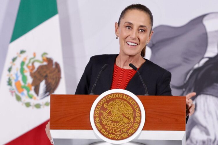 Sheinbaum revela que hay ficha roja contra Rubén Rocha y otros acusados por EU de narcotráfico