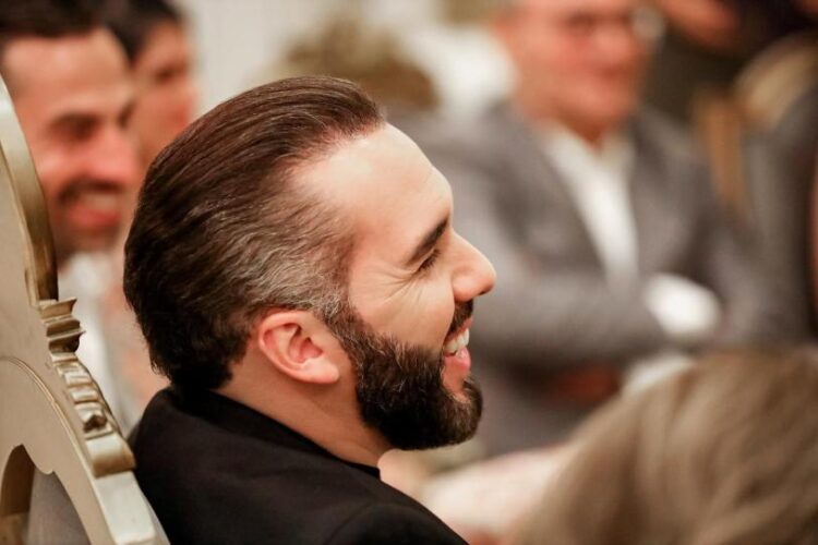 Nayib Bukele busca su tercer mandato en El Salvador; es precandidato por Nuevas Ideas