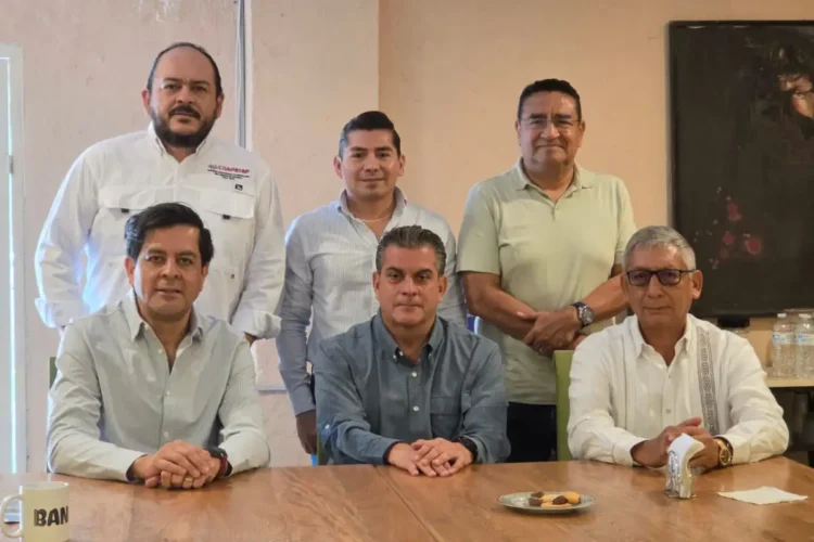 Fortalece Cecytech gestiones para ampliar oportunidades educativas en Tapachula