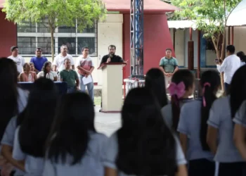 “Ella no nos pertenece, somos hijos de la Madre Tierra”: Roger Mandujano