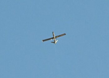 EU derriba drones iraníes cuando la guerra en Oriente Medio cumple 100 días