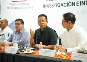 La única manera de mantenerse dentro de la FGE es dando resultados: FGE