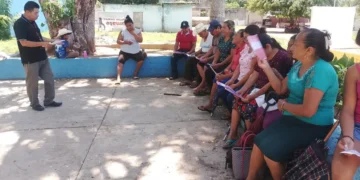 Fiscalía de Distrito Selva acerca pláticas preventivas a madres y padres de familia de Ocosingo y La Libertad
