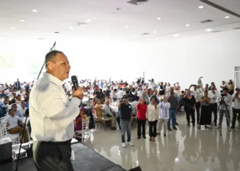 Gobierno de Chiapas reconoce a periodistas por su compromiso con la sociedad