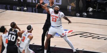 ¡La selfie más costosa de la historia! La NBA veta de por vida a aficionados tras invadir la duela