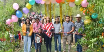 Al inaugurar obra en El Carrizalito, Fabiola Ricci reafirma compromiso con las comunidades de SCLC