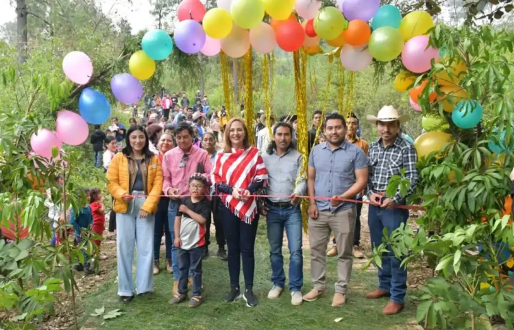 Al inaugurar obra en El Carrizalito, Fabiola Ricci reafirma compromiso con las comunidades de SCLC