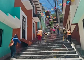 Limpia Municipal atiende de inmediato solicitudes del barrio de San Antonio