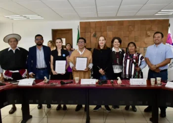 Asiste Fabiola Ricci como testigo de honor a la firma de alianza estratégica entre UNICH y Unicef