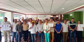 Palenque impulsa competitividad turística con distintivos y acreditaciones a guías