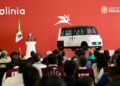 Claudia Sheinbaum presenta el vehículo eléctrico Olinia 1