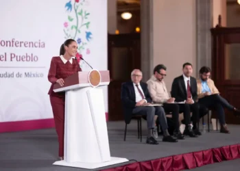 Gobierno de México innova y transforma la atención a la salud con equipos modernos: Presidenta 