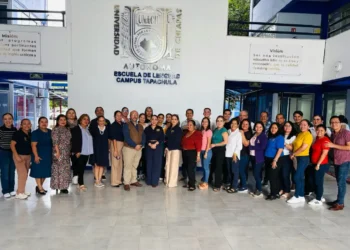 Instalan Taller de IA aplicada a la enseñanza de Lenguas en la UNACH