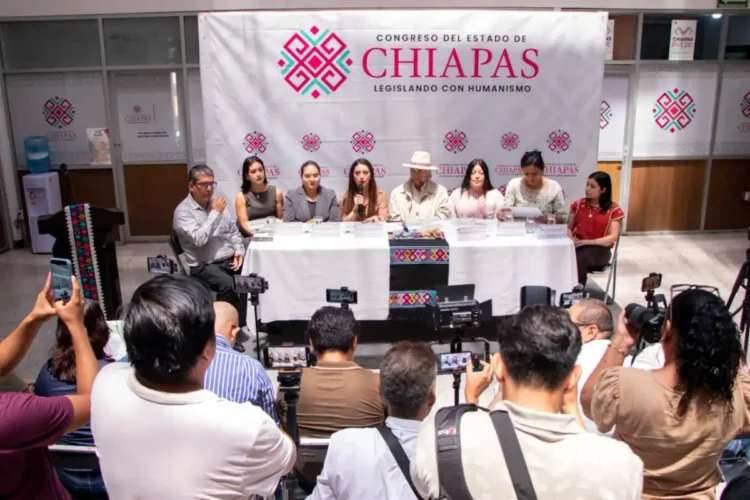 Presentan convocatoria para la entrega de la medalla Miguel Álvarez Del Toro