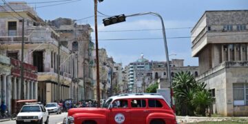 Cuba a oscuras, se registra tercer apagón total en seis meses; afecta a 9.6 millones de usuarios