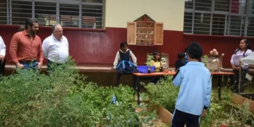 Secretario de Educación acompaña proyectos comunitarios en SCLC