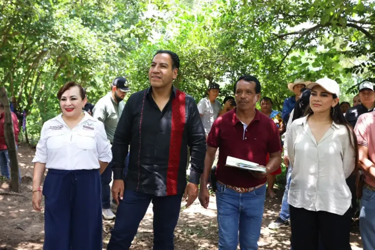 Eduardo Ramírez reafirma compromiso con el cuidado de la madre tierra desde Tonalá