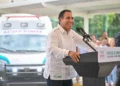 Eduardo Ramírez fortalece la atención médica del Isstech con la entrega de ambulancias