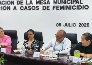 FGE fortalece la coordinación institucional en la Mesa de Atención a Casos de Feminicidio en Tuxtla