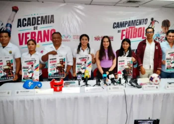 Indeporte convoca a la Academia de Verano y al Campamento de Futbol 2026