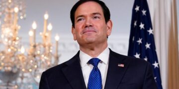 Marco Rubio acusa a Irán de usar el estrecho de Ormuz como chantaje global