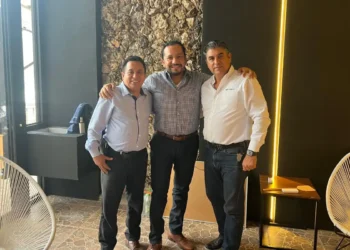 Pepe Garza fortalece la organización territorial del Movimiento de Esperanza en Tapilula