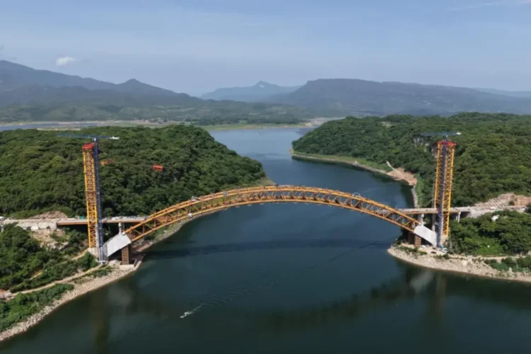 Puente Rizo de Oro en Chiapas registra avance de 91 por ciento